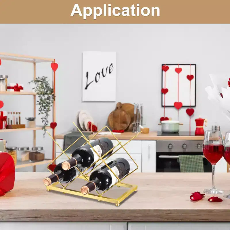 Rastrelliera per vino geometrica autoportante nera/oro, capacità 5 bottiglie