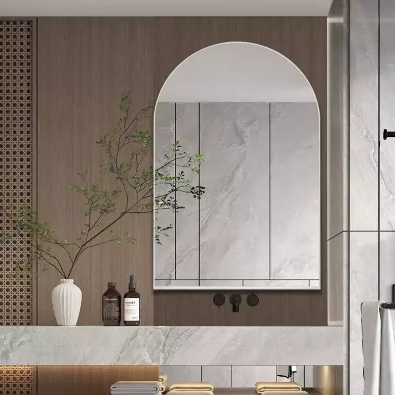 Pensile da bagno incassato ad arco bianco con specchio, struttura in metallo, anta singola, 2 ripiani